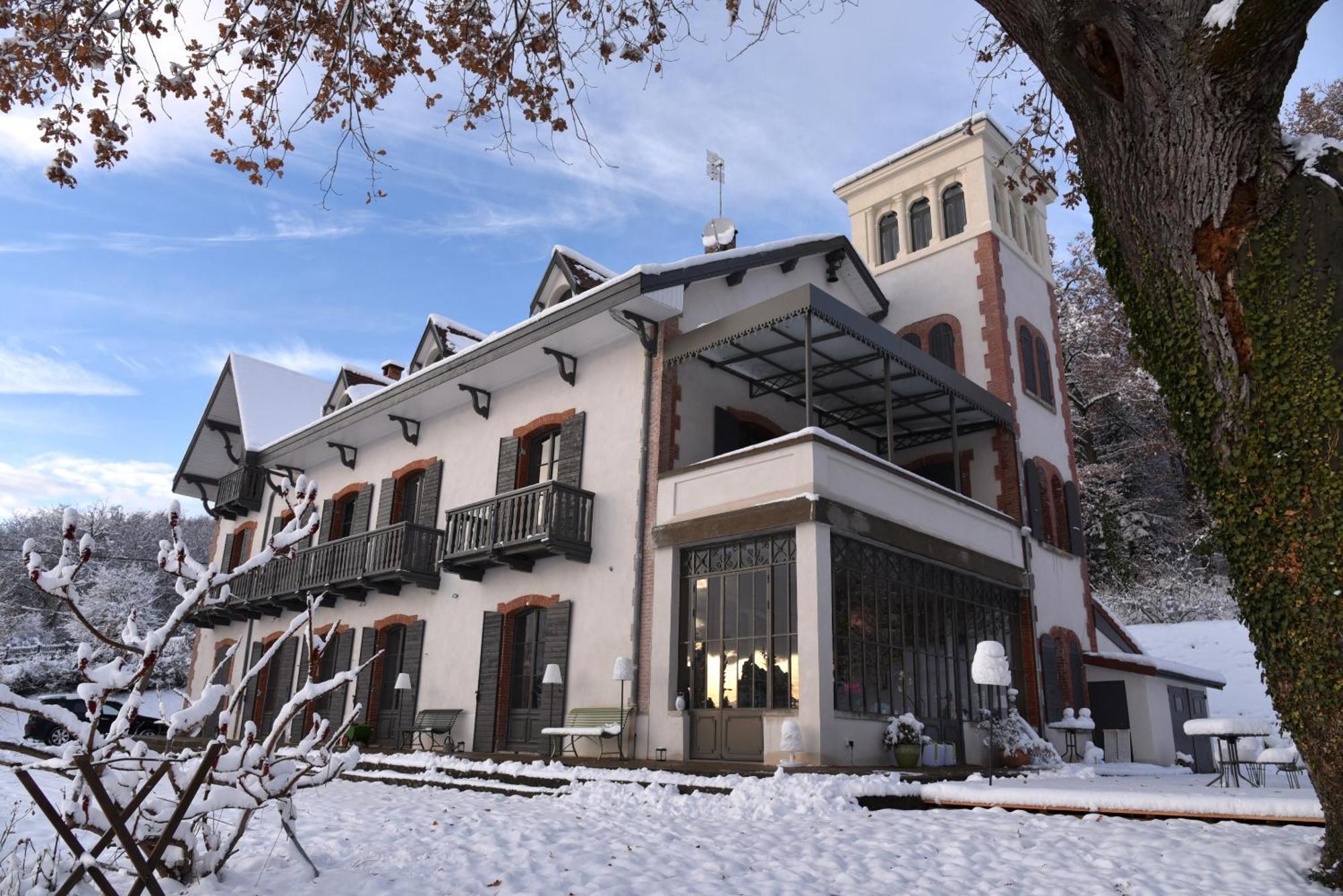 Villa Le Domaine De Dony Balbins Exterior foto