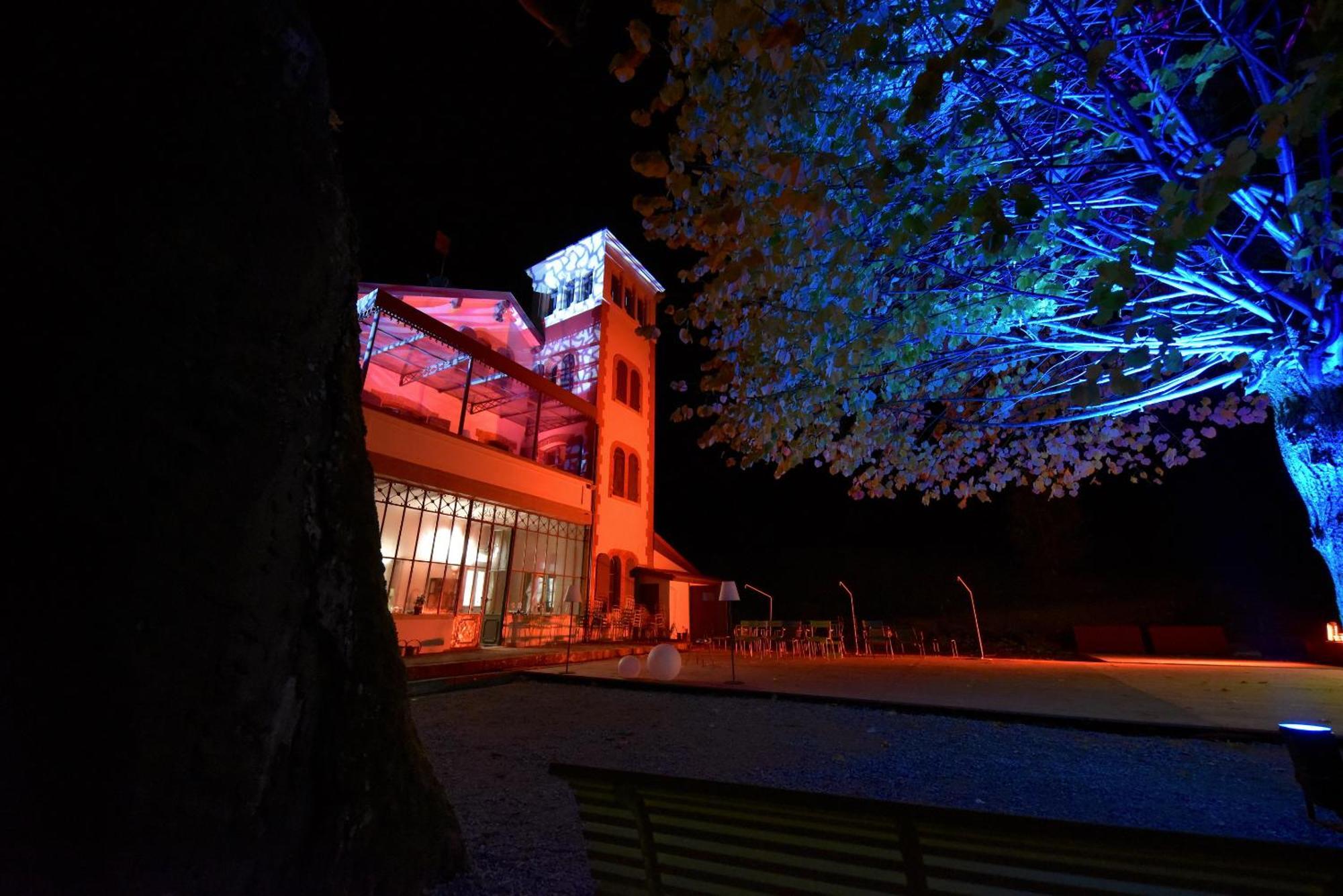 Villa Le Domaine De Dony Balbins Exterior foto